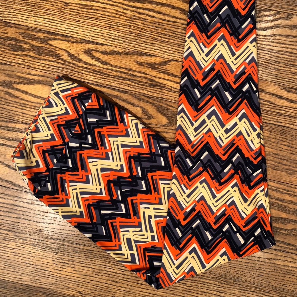Tall and curvy leggings chevron print